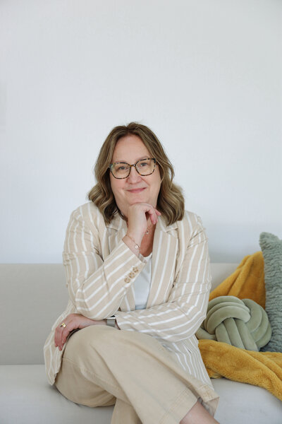 Online virtual psychotherapy