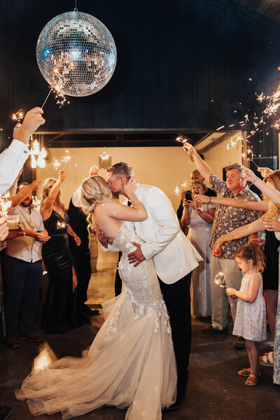 palisadewedding-courtneyzach-nicoleastonphoto-59
