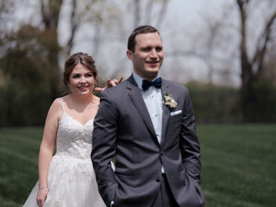 couple posing for wedding photo in winter