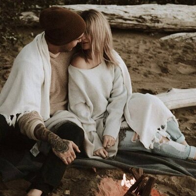 Capturing the quiet moments, electric glances, and deep connection between you and your love. From heartfelt proposals to relaxed engagement sessions, Elk & Fir tells your story through soulful, candid imagery.

Byron Bay couple session