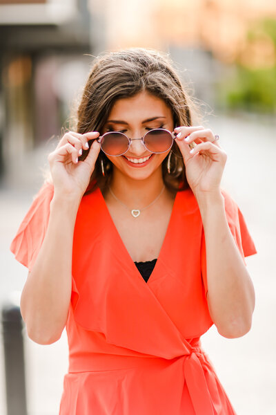 Shiloh smiling with sunglasses