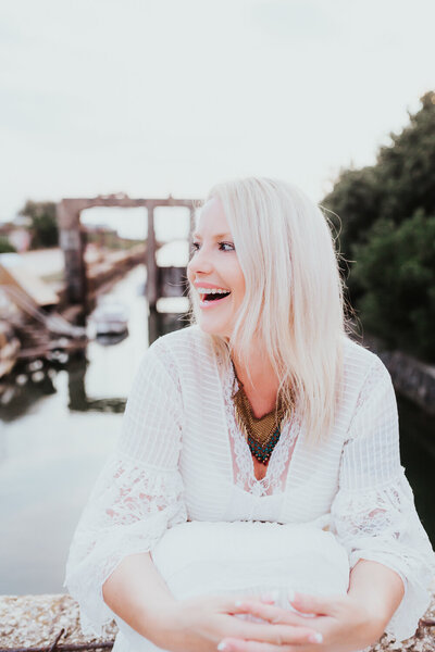 fun_laid_back_real_wedding_photography (1 of 1)-23