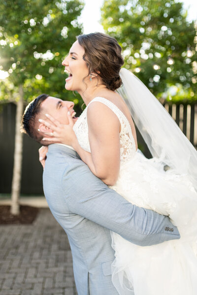 Pensacola Beach Wedding Bride and Groom