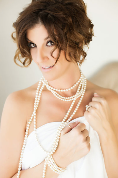 sassy pearls white sheets, az boudoir
