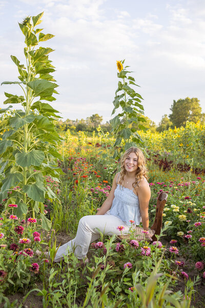 Metro Detroit Senior Photographer Savvy Shoots Photography
