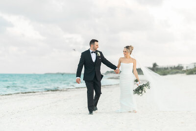 Destination wedding at atelier playa mujeres in Mexico