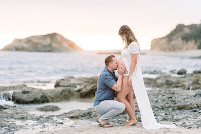 Pregnancy photoshoot, taken in Laguna Beach, California by Amy Captures Love