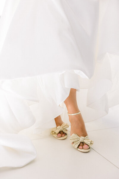 Bride and groom session taking place in Maryland on a very elegant wedding captured by Get Ready Photo