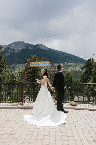 Sammi & Bryon - Della Terra Mountain Chateau Wedding - Highlights-17