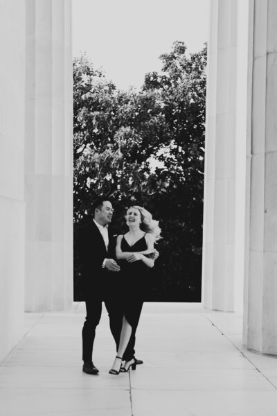 fairfax county wedding photographer at the lincoln memorial