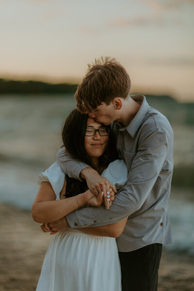 Jessica Frigge Photography is a La Crosse Wisconsin Engagement Photographer