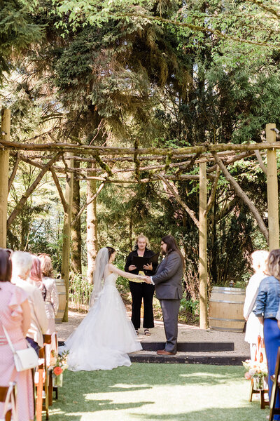 wedding ceremony photos at jm cellars woodinville winery wedding venue