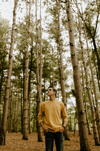 Senior photos at Provin Trails in Grand Rapids, Michigan.