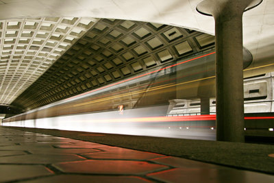 DC_metro_trainlow01_8x12