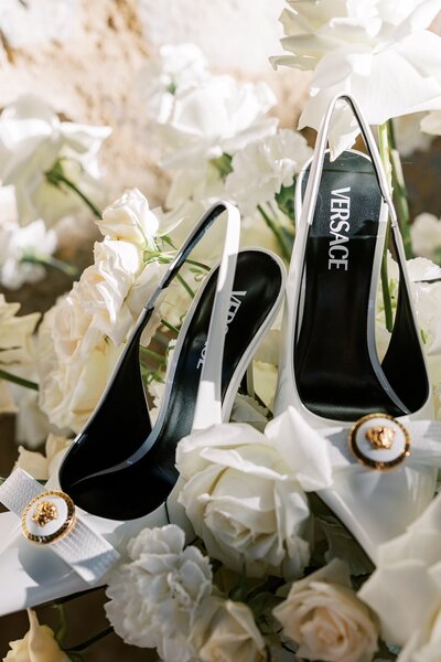 luxury heels and wedding flowers for scottsdale, AZ bride