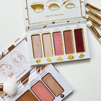 6525a0b3444069328efcffec_flekk contour and eyeshadow boxes opened