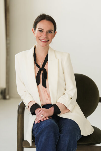 Kristin Raftery About the Studio