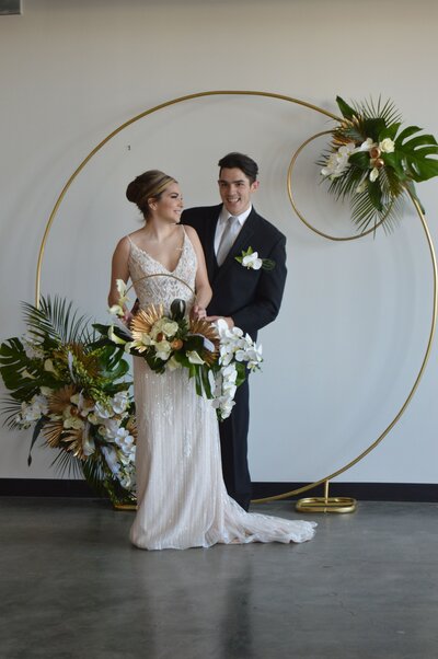 For couples that need a ceremony floral installation and only the essentials.  We provide a choice of Pergola, Moongate Arch, Birch Arbor, Hex Arch or Chuppah rental, complete with a ceremony flower installation in any of our trend-forward colorways.