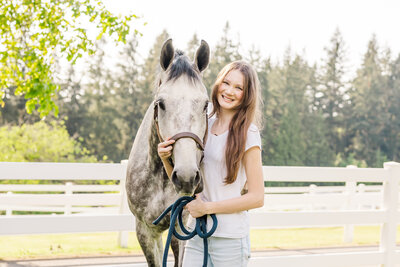 equine senior portrait gray horse