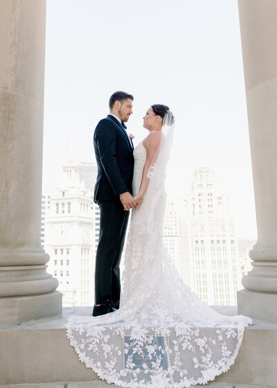 londonhouse chicago wedding first look