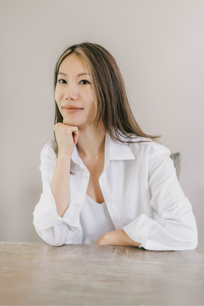 villa Li's headshot as a Washington dc wedding photographer