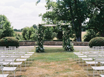lily-paloma-wedding-florist-france-french-chateau (23)