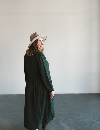 Chloe Dechow, former PR exec turned brand visibility coach