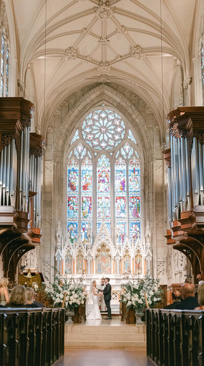 Wedding ceremony at Manhattan’s Grace Church