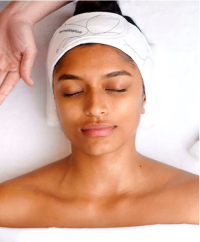 dermalogica | dermalogica facial  LED light therapy | acne | breakouts | glowing skin | leicestershire salon | oadby | leicester salon | beauty salon | skincare | skincare routine | top salon | best salon | beauty therapist | beautician | skincare products | salons near me | salon leicester | salon leicestershire