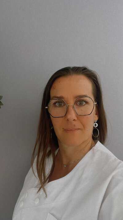 Portrait de la fondatrice du centre esthétique Elodie Tailler