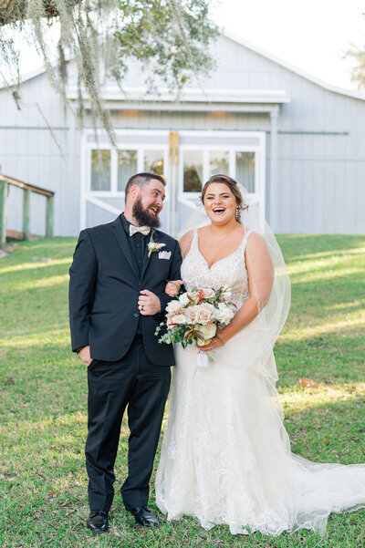 Kristin & Brenden | Up the Creek Farms | Lisa Marshall Photography-29