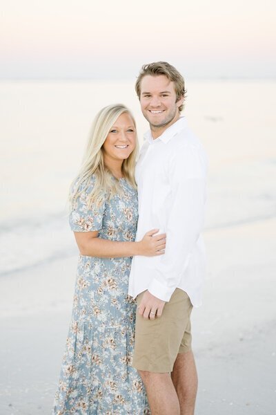 Kacey Wyrick, photographer minneapolis, with husband on beach