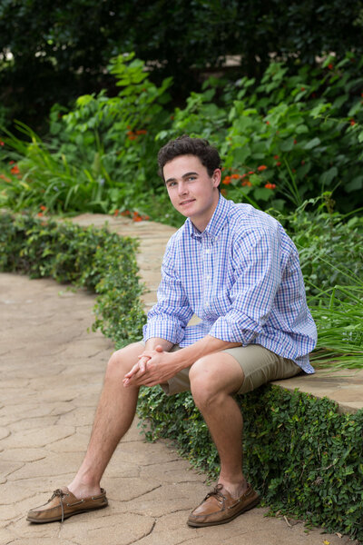 senior-guy-at-park