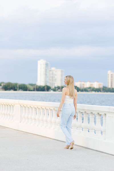 Senior girl on by water. Tampa florida senior photographer. 