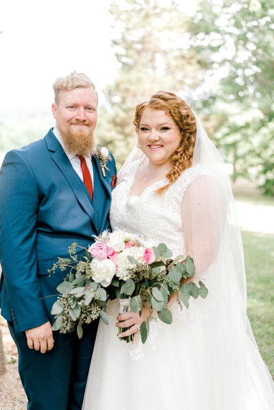 Charlotte-Wedding-Photographer-North-Carolina-Bright-and-Airy-Alyssa-Frost-Photography-Nature-1