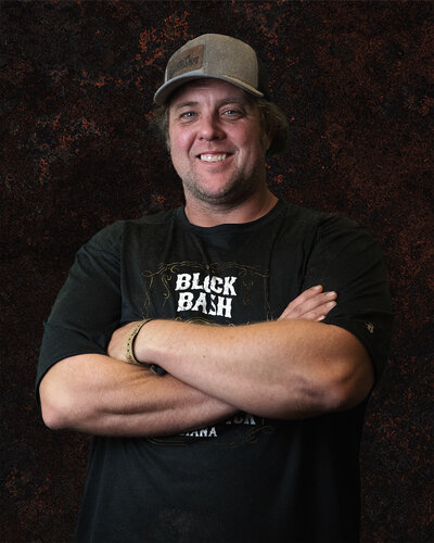Bubba Daniel of Bear Hollow Wood Carvers
