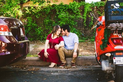 Austin-Texas-Engagement-Session-at-graffiti-park-and-downtown.
