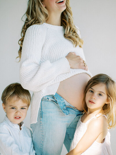 Maternity and newborn photography, Dallas