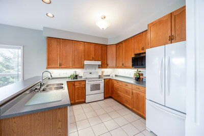 69 Padfield NEW kitchen (3)