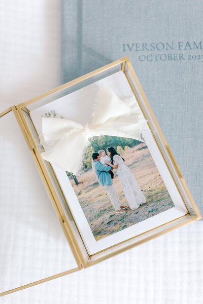 photo of prints by spokane family photographers