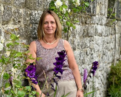 Renata Mikolajczyk NLP therapist , life coach and hypnotherapist in London