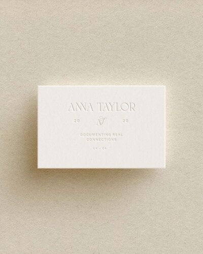 anna-taylor-business-card