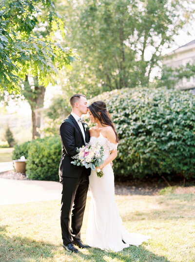 Sharin Shank Photography : Midwest and Destination Wedding Photographers