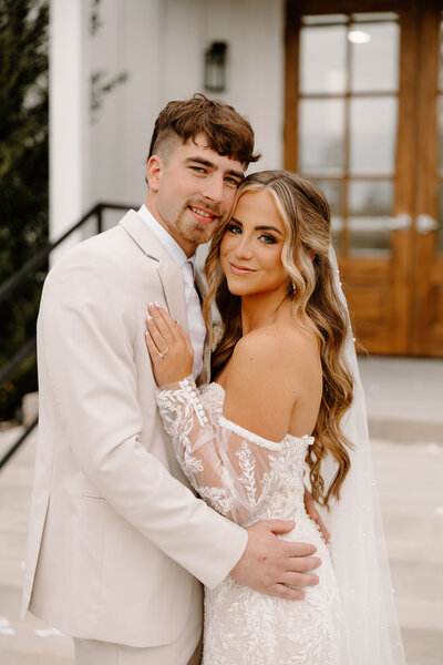 NASHVILLE, TN ENGAGEMENT PHOTOS AT THE PARTHENON