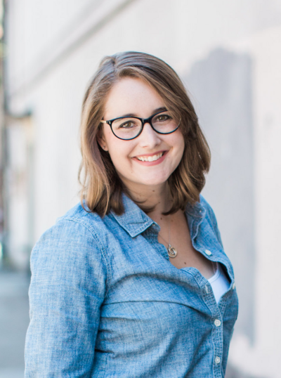 Rev. Danny provides heartfelt officiant services for Savannah elopements, crafting personalized ceremonies that reflect each couple’s unique journey.