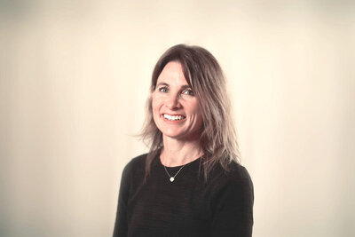 Claire's Headshot