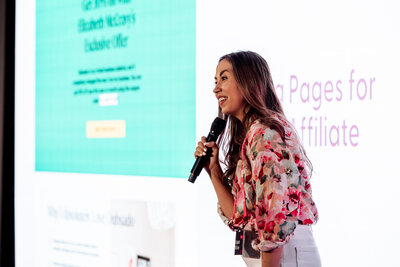 Elizabeth-McCravy-Showit-Spark-Conference-4