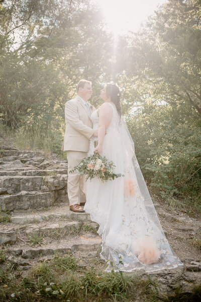 Bride and groom at Albion Falls, Hamilton