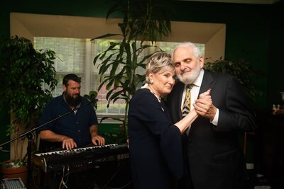 bride and groom jewish wedding ceremony