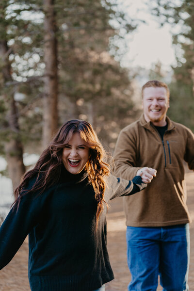 Cheerful on the Trail | Tori Stanton Photo